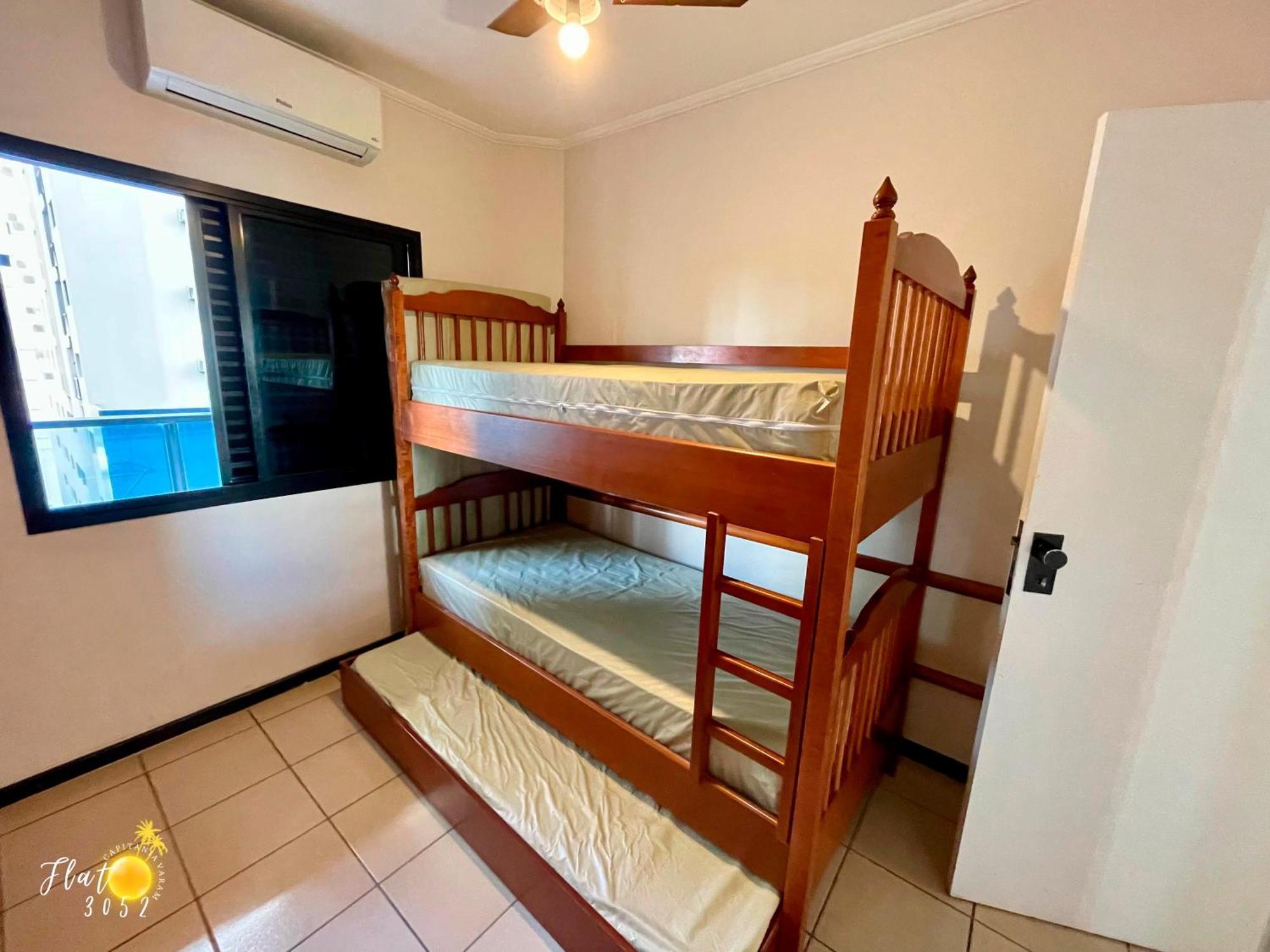 Flat Capitania Varam Guaruja Luaran gambar